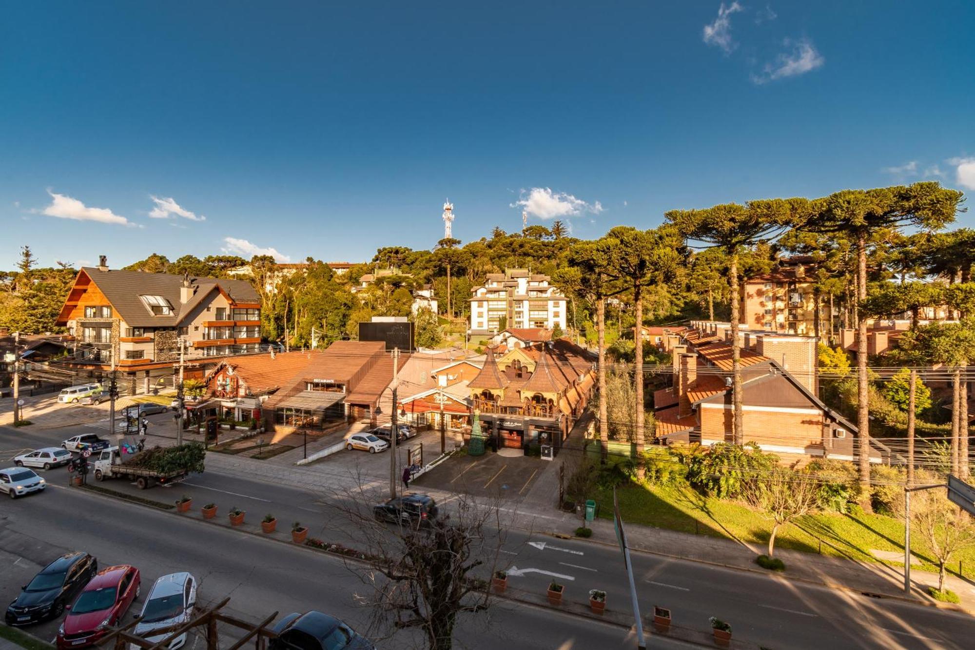 A Apenas 300 Mts Da Rua Coberta, No Exclusivo Via Florida Apartment Gramado Exterior photo